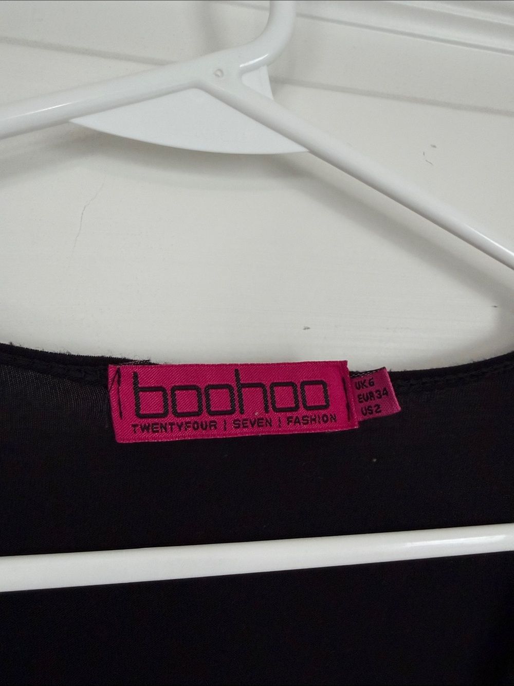 Boohoo Black Long-Sleeve Wrap Style Dress - Picture 2 of 3